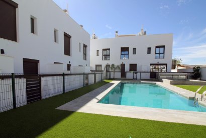 Semi detached - New Build - Pilar de la Horadada - parque Andromeda