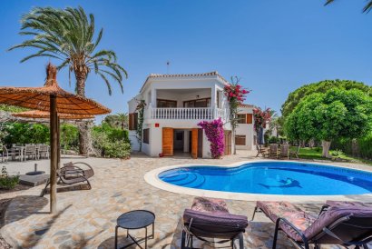 Villa - Återförsäljning - Cabo Roig - Cabo Roig