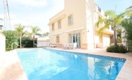 Villa - Återförsäljning -
            Cabo Roig - IB-99027