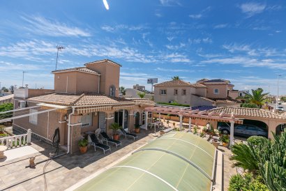 Villa - Återförsäljning - La Zenia - La Zenia