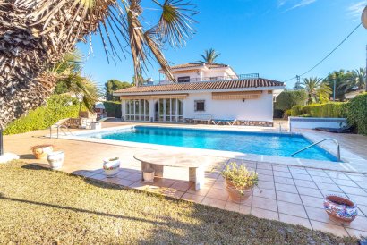 Villa - Återförsäljning - Orihuela Costa - Cabo Roig