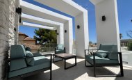 Villa - Återförsäljning -
            Orihuela Costa - CR-61472