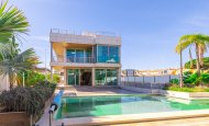 Villa - Återförsäljning -
            Orihuela Costa - ES-36141