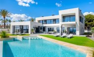 Villa - Återförsäljning -
            Orihuela Costa - GB-36412