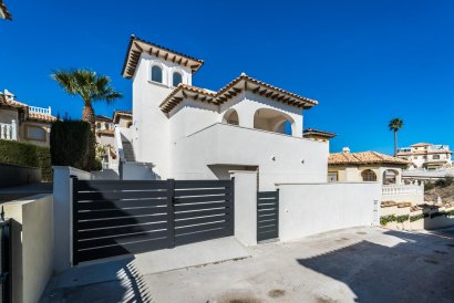 Villa - Återförsäljning - Orihuela Costa - La Zenia