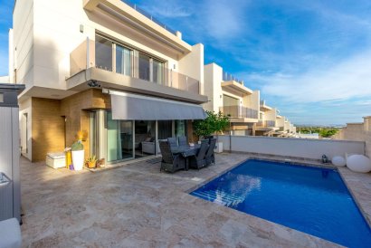 Villa - Återförsäljning - Orihuela Costa - Orihuela Costa