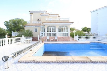 Villa - Återförsäljning - Orihuela Costa - Villamartín-Las Filipinas