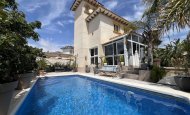 Villa - Återförsäljning -
            Orihuela - CR-79822