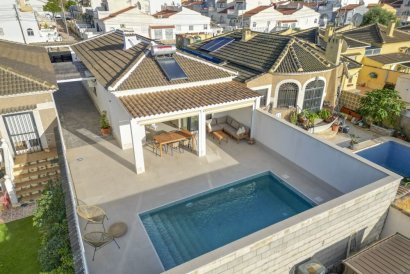 Villa - Återförsäljning - Torrevieja - La Siesta - El Salado - Torreta