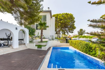 Villa - Återförsäljning - Torrevieja - Los Balcones