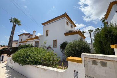 Villa - Återförsäljning - Villamartin, Orihuela Costa - Villamartín