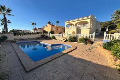 Villa Detached - Återförsäljning - Ciudad quesada - La Fiesta