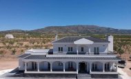 Villa - New Build -
            Pinoso - NBS-77448