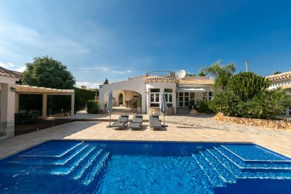 Villa - Resale - Campoamor - Lomas de Don Juan