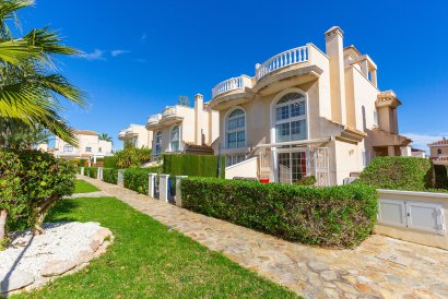 Villa - Resale - Guardamar del Segura - El Raso