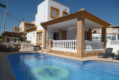 Villa - Resale - Pilar de la Horadada - Pilar de la Horadada