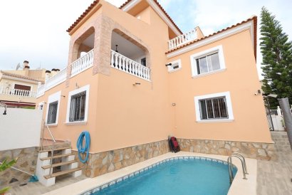 Villa - Resale - San Miguel - Las filipinas