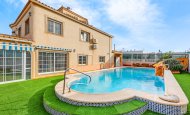Villa - Resale -
            Torrevieja - CBB-71611
