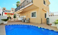 Villa - Resale -
            Villamartin - CV-93774