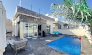 Villa - Resale -
            Villamartin - DP-28185