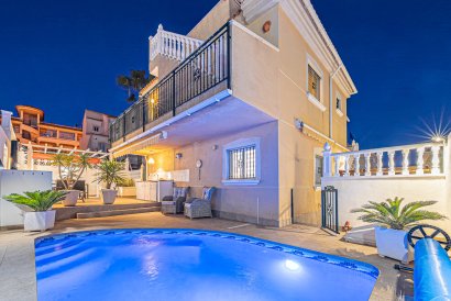 Villa - Resale - Villamartin - Montegolf