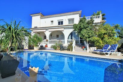 Villa - Resale - Villamartin - Villamartín