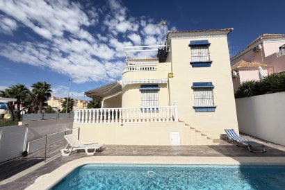 Villa - Resale - Villamartin - Villamartín