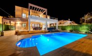 Villa - Reventa -
            Cabo Roig - IB-21541