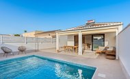 Villa - Reventa -
            Torrevieja - CBB-97802