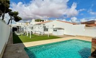 Villa - Reventa -
            Torrevieja - OS-86708