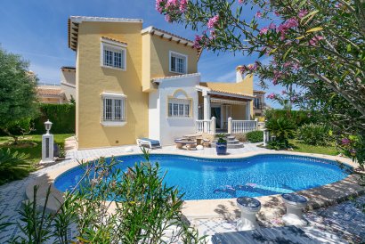 Villa - Reventa - Villamartin - Rioja