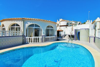 Villa - Reventa - Villamartin - Villamartín
