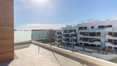 Resale - Apartment -
Orihuela Costa