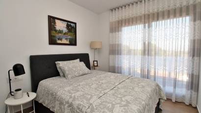 Återförsäljning - Villa -
Villamartin - Villamartín