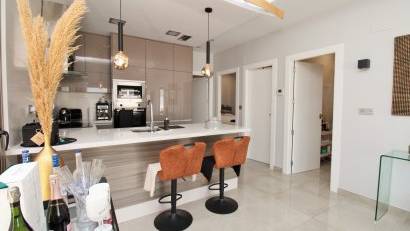 Resale - Villa -
Villamartin - Villamartín