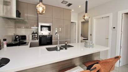 Resale - Villa -
Villamartin - Villamartín