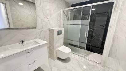 Resale - Apartment -
Torrevieja