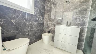 Återförsäljning - Villa -
Los Balcones