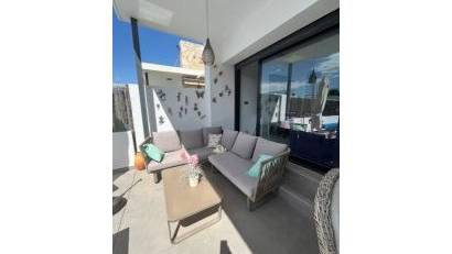 Reventa - Villa -
Lomas de Cabo Roig