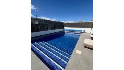 Reventa - Villa -
Lomas de Cabo Roig