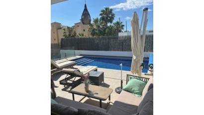 Reventa - Villa -
Lomas de Cabo Roig