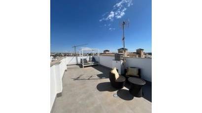 Reventa - Villa -
Lomas de Cabo Roig