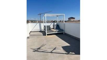 Reventa - Villa -
Lomas de Cabo Roig