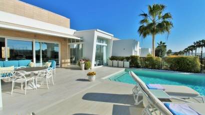 Återförsäljning - Villa -
Algorfa - La Finca Golf Resort