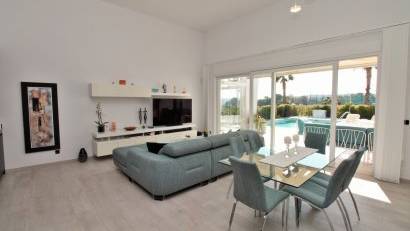 Återförsäljning - Villa -
Algorfa - La Finca Golf Resort