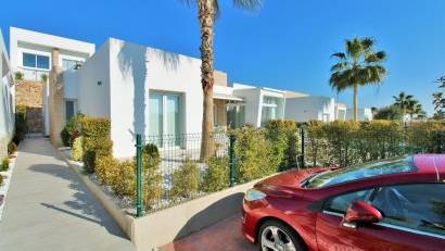 Återförsäljning - Villa -
Algorfa - La Finca Golf Resort