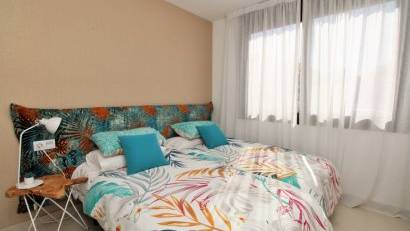 Reventa - Villa -
Villamartin - Villamartín