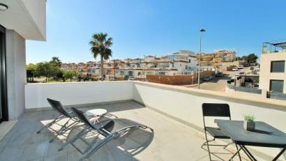 Reventa - Villa -
Villamartin - Villamartín