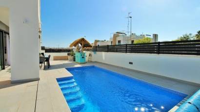Reventa - Villa -
Villamartin - Villamartín