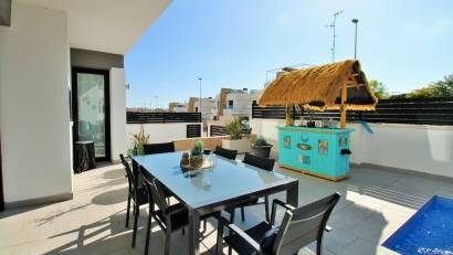 Reventa - Villa -
Villamartin - Villamartín